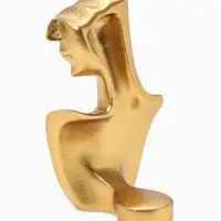 Бюст для украшений &laquo;Пол-лица&raquo;, мини, отверстие под серьгу, 6.6&times;6.8&times;11 см, золотой