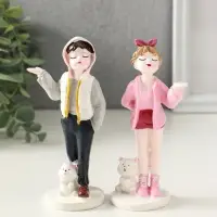 Сувенир полистоун "Подростки с мишками" набор 2 шт 5,2х6,5х14,5 см