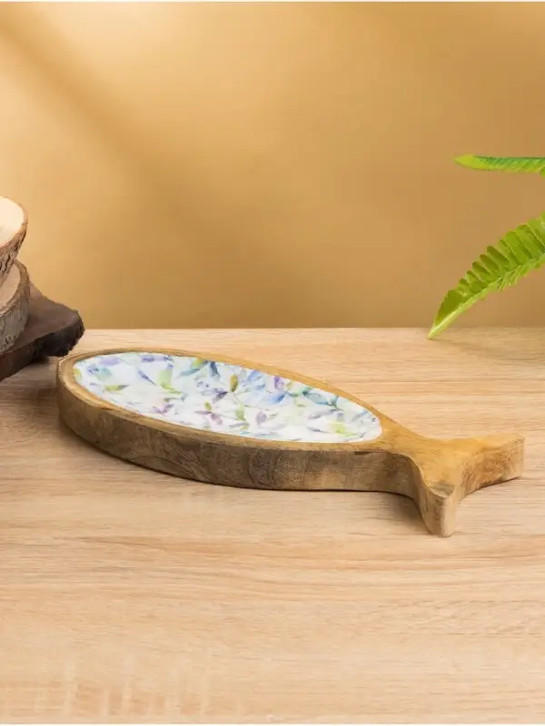 Блюдо в форме рыбки &laquo;Оттенки сирени&raquo;, 25.5&times;10&times;2 см, дерево манго