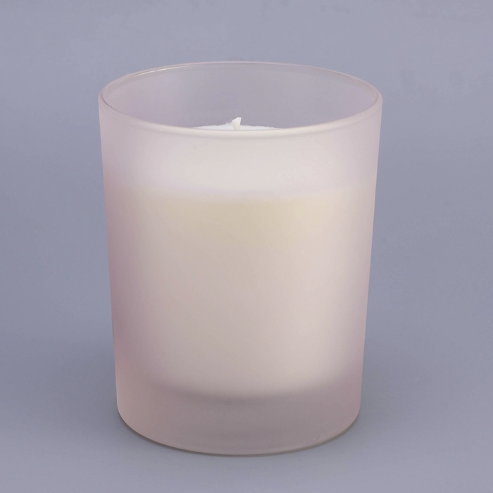 Свеча ароматическая в стакане  Свеча ароматическая в стакане "FRUITY LOOP", клубника, персик, ваниль, 200 г