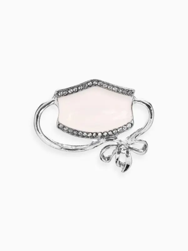 Брошь &laquo;Маска&raquo;, медицинская, белая в серебре