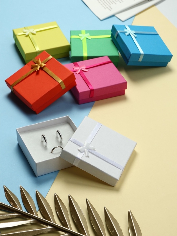 Коробочка подарочная под набор "Неон", 9*9 см, цвет МИКС