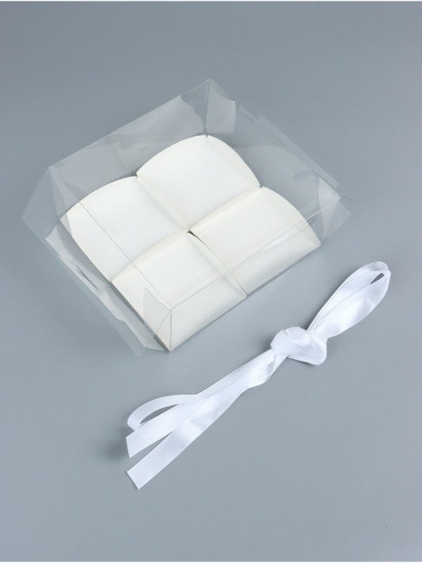 Коробка для пирожных 4 штуки , белая, 20 х 20 х 10 см Коробка для пирожных 4 штуки , белая, 20 х 20 х 10 см