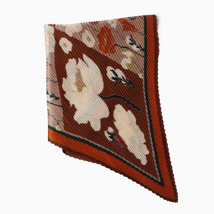 Плиссированный женский платок MINAKU, 70*70, цв.коричневый Плиссированный женский платок MINAKU, 70*70, цв.коричневый