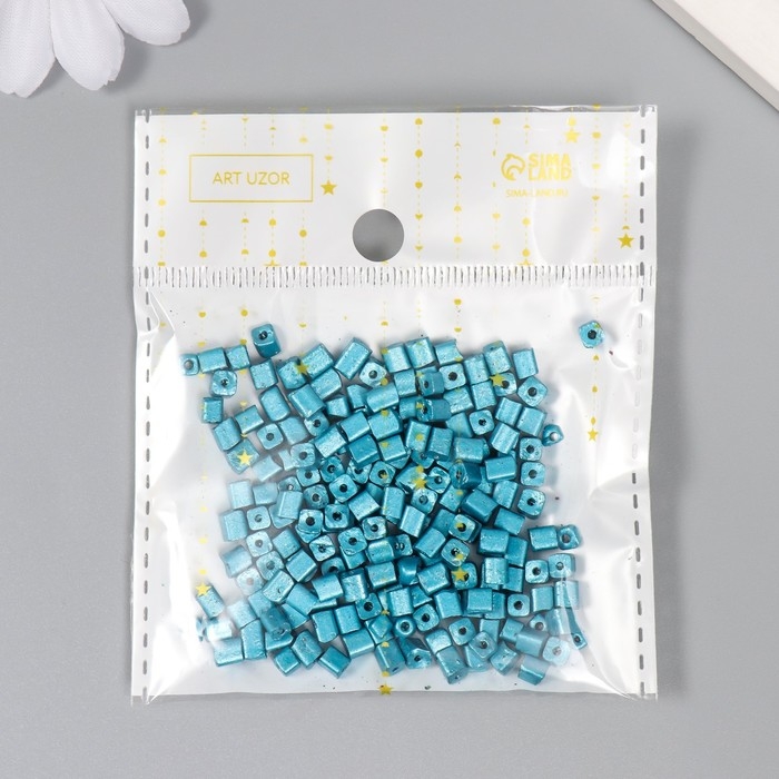 Бисер кубический стекло 4х4 мм  Бисер кубический стекло 4х4 мм "Металлик. Синий" набор 20 гр