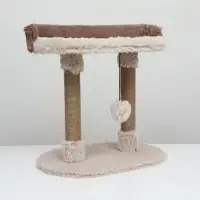 Когтеточка c лежанкой &laquo;Пижон&raquo;, 58&times;36&times;39 см, овальная, пушистый мех, джут, бежевая