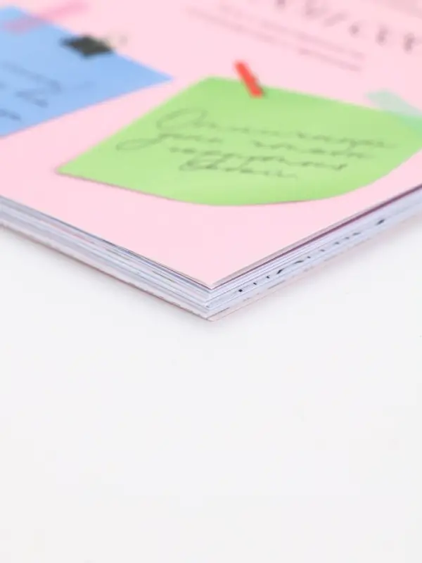 Женский психологический дневник «Люби себя» А5, 60 листов на гребне Женский психологический дневник «Люби себя» А5, 60 листов на гребне