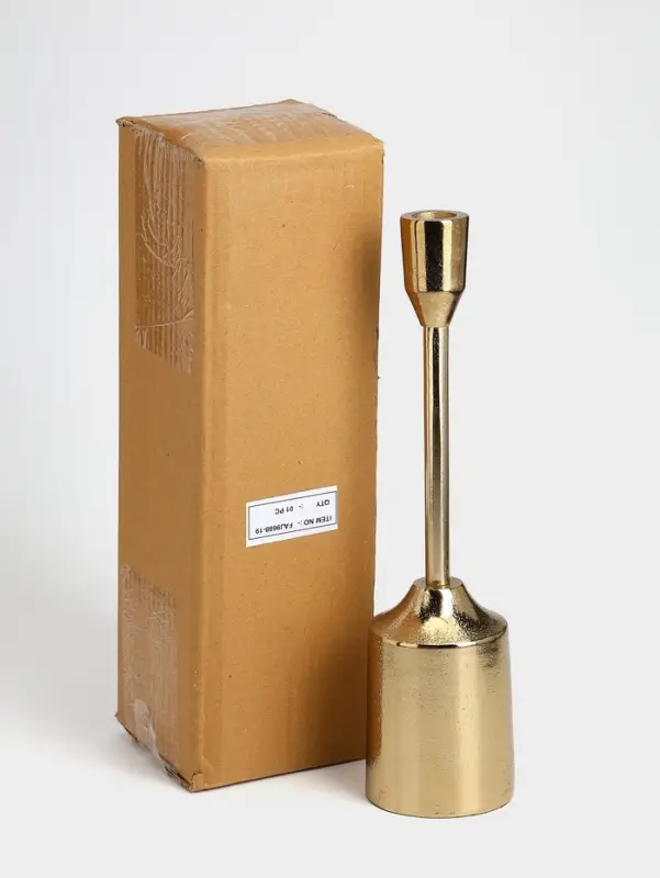 Подсвечник &laquo;Доблесть&raquo;, 8&times;8&times;30 см, золотой алюминий