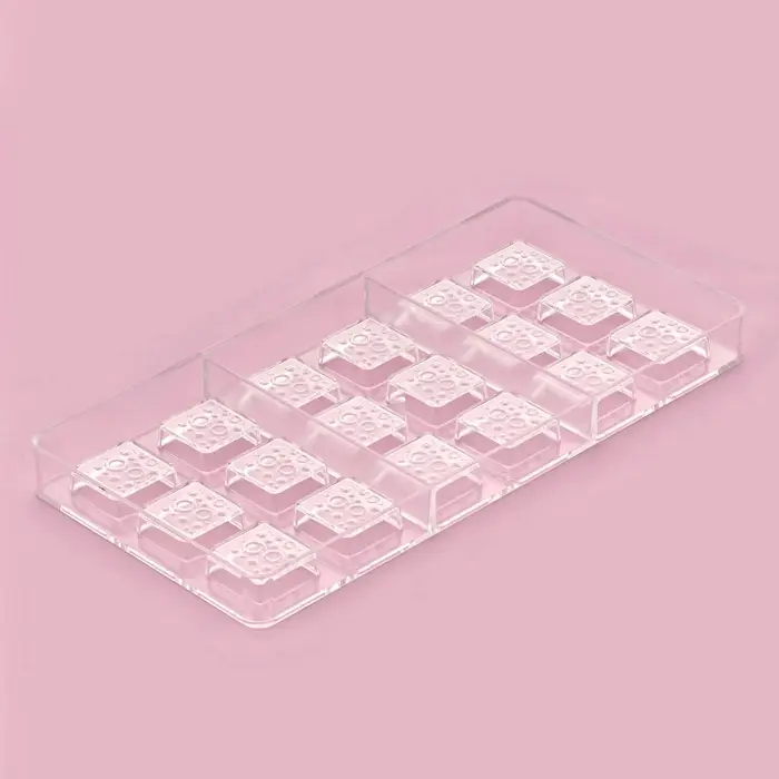 Форма для конфет и шоколада KONFINETTA &laquo;Пористый шоколад&raquo;, 33&times;16.5&times;2.5 см, 18 ячеек 3&times;3&times;1 см, пластик, прозрачная