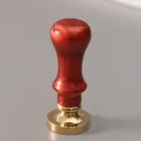 Печать для сургуча с пластиковой ручкой &laquo;Венок с буквой Q&raquo;, 2.5&times;2.5&times;6.3 см