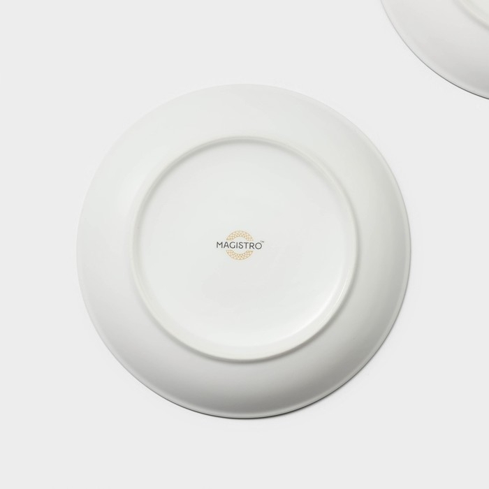 Набор тарелок фарфоровых пирожковых Magistro Hypnose, 15,3×2,3 см, 2 шт Набор тарелок фарфоровых пирожковых Magistro Hypnose, 15,3×2,3 см, 2 шт