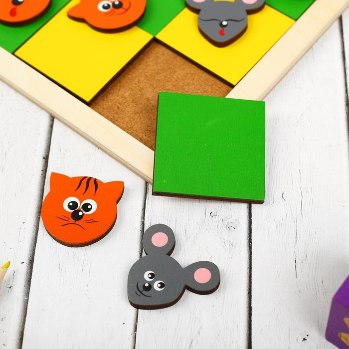 Настольная игра «Крестики-нолики» Настольная игра «Крестики-нолики»