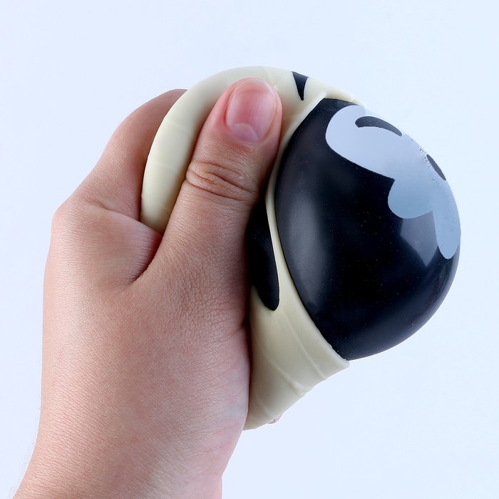 Хэллоуин. Антистресс сквиш мялка «Сюрприз», с наклейками, цвета МИКС Хэллоуин. Антистресс сквиш мялка «Сюрприз», с наклейками, цвета МИКС