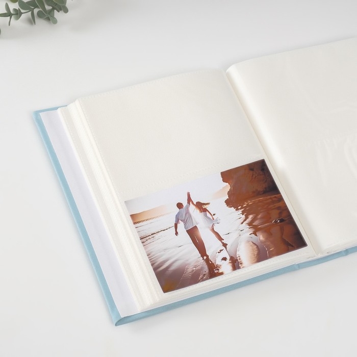 Фотоальбом на 200 фото 10х15 см кожзам Фотоальбом на 200 фото 10х15 см кожзам "Мишка малыш" голубой 5,5х18,6х22,6 см