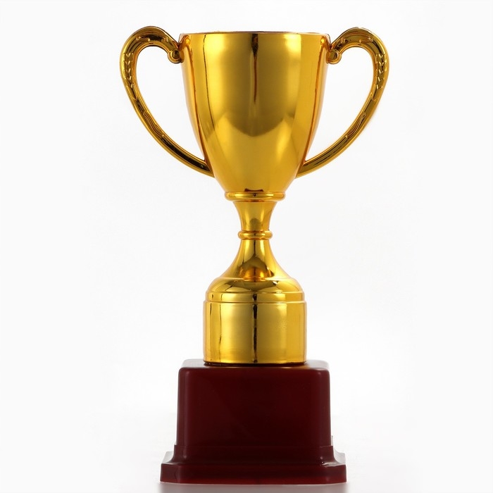 Кубок 113, наградная фигура, золото, подставка пластик, 17,7 x 10,5 x 7,5 cм. Кубок 113, наградная фигура, золото, подставка пластик, 17,7 x 10,5 x 7,5 cм.