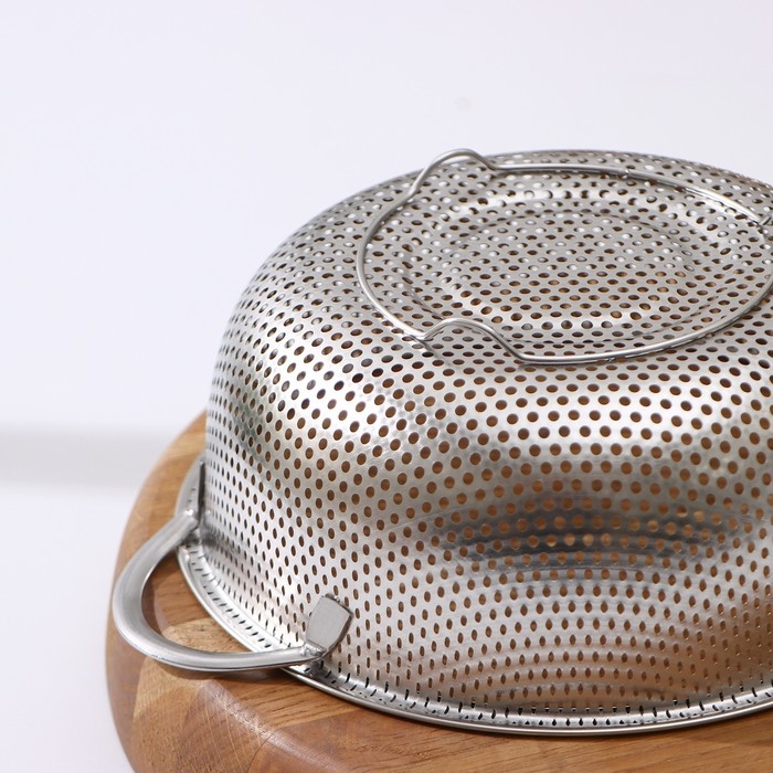 Дуршлаг из нержавеющей стали «Марко», d=19 см, две ручки, цвет хромированный Дуршлаг из нержавеющей стали «Марко», d=19 см, две ручки, цвет хромированный