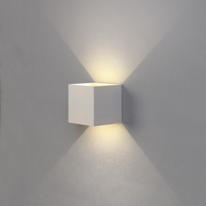 Светильник фасадный «Куб», FSD-062, 6 Вт, 4000К, регулир. луч, IP65, 220 В, пластик, белый 1008423 Светильник фасадный «Куб», FSD-062, 6 Вт, 4000К, регулир. луч, IP65, 220 В, пластик, белый 1008423