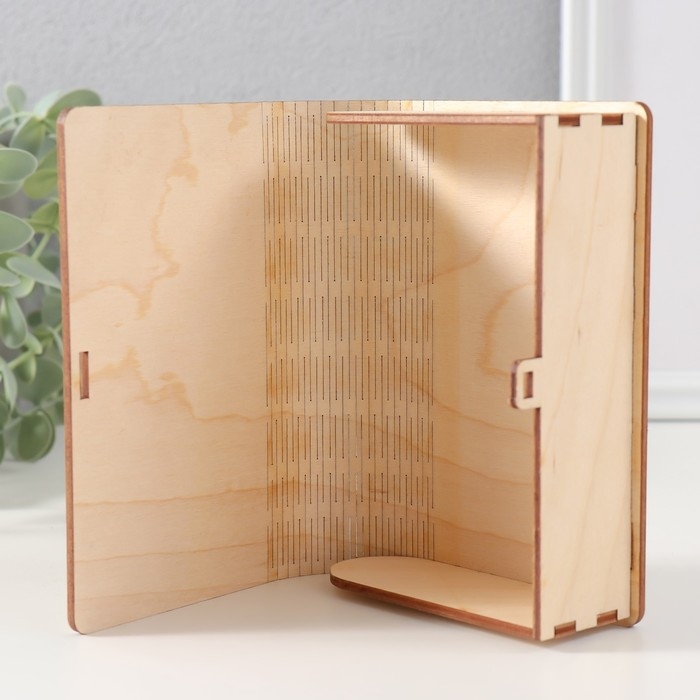 Копилка-книга  Копилка-книга "Змея. Богатства" 13,5х9х4,5 см