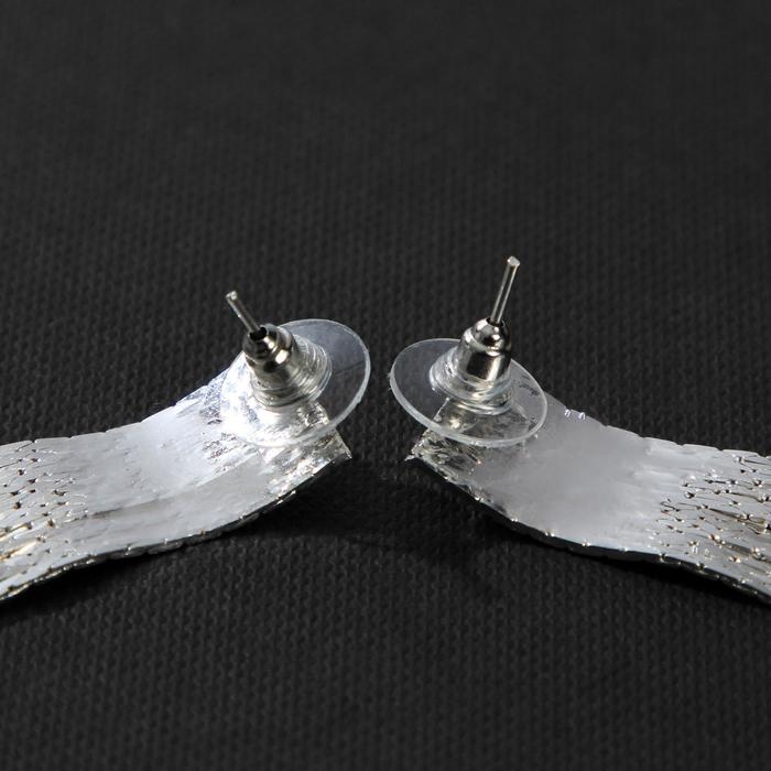 Серьги висячие &laquo;Голливуд&raquo; блеск нитей, цвет серебро, 14,5см