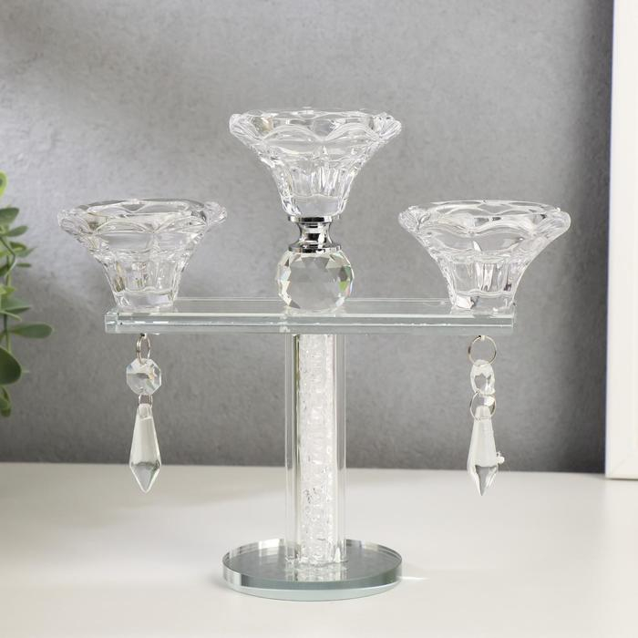 Подсвечник стекло на 3 свечи Подсвечник стекло на 3 свечи "Цветочные бутоны" 18х19,5х7 см