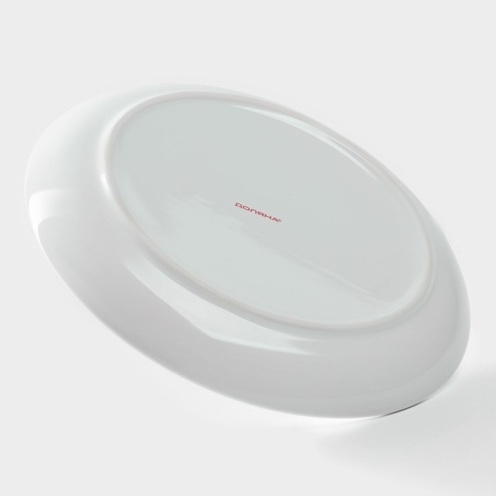 Тарелка керамическая Доляна «Мишка Отто», 20,5×9 см, цвет белый Тарелка керамическая Доляна «Мишка Отто», 20,5×9 см, цвет белый