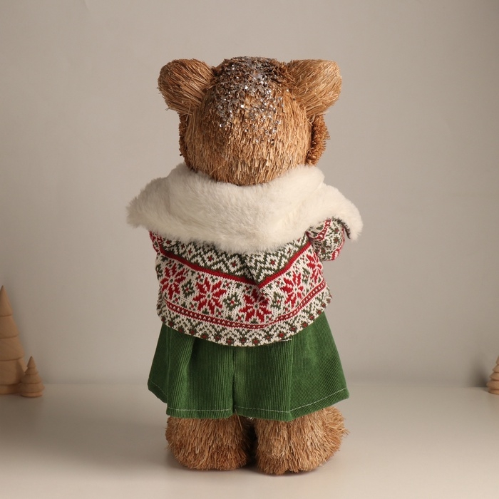 Декор  Декор "Медведица в зимней одёжке" 20х17х41 см