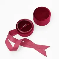 Футляр под серьги, кольцо &laquo;Сюрприз&raquo;, корейский бархат, 5.8&times;5.3 см, бордовый