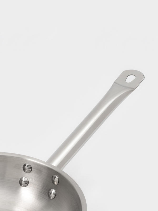 Сковорода d=26 см, h=6 см, толщина стенки 0,6 мм, индукция, дно al+fe+al