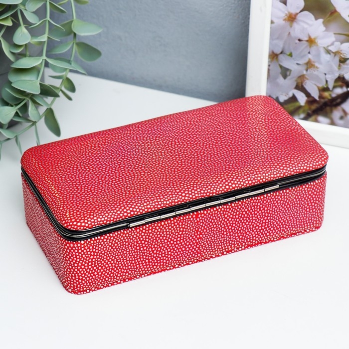 Шкатулка кожзам для украшений  Шкатулка кожзам для украшений "Маленькие пятнышки. Красная голография" 6х9,8х18,5 см