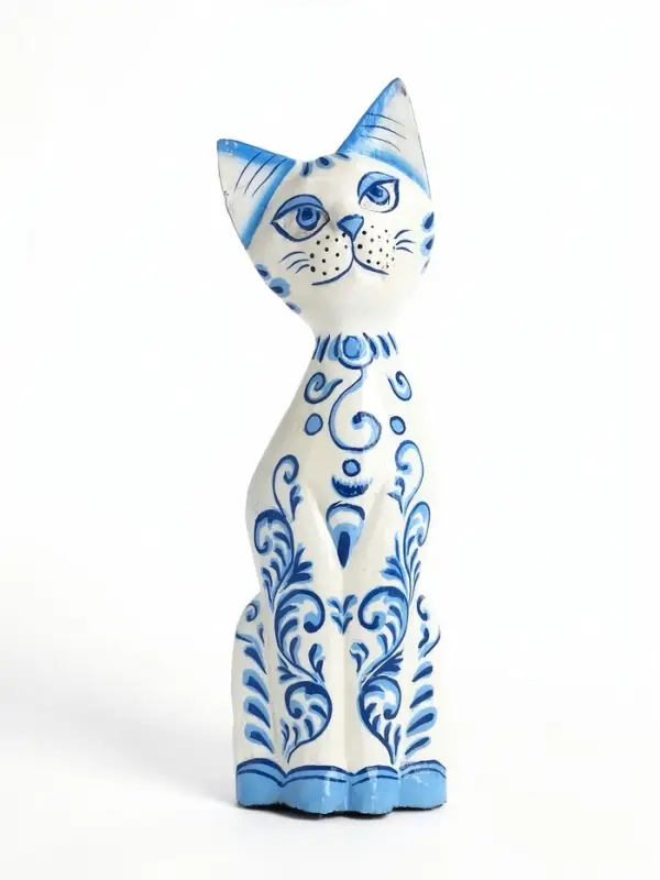 Фигура &laquo;Кошка с синей росписью&raquo;, 9&times;4.5&times;30 см, дерево