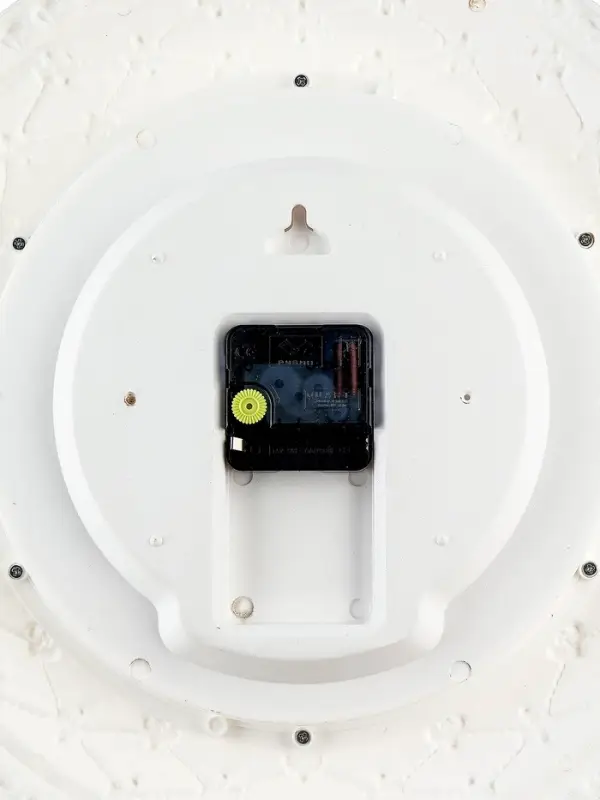 Часы настенные классические &laquo;Полевые цветы&raquo;, бесшумные, плавный ход, d=38 см, золотистые, от батарейки 1&times;АА