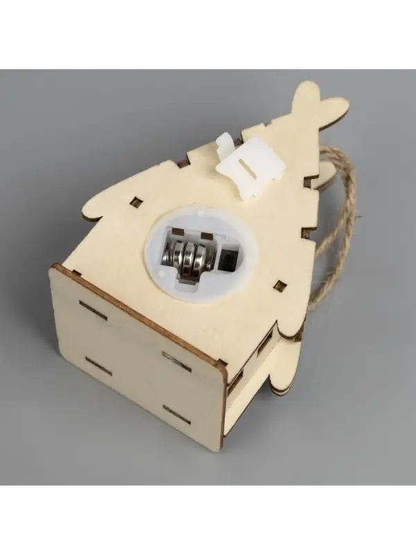 Ёлочная игрушка &laquo;Домик с Сантой&raquo;, 7.7&times;11&times;6 см, 1 LED, от батареек, свечение тёплое белое