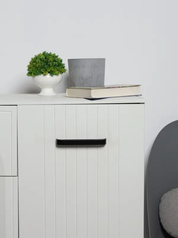 Ручка-скоба мебельная ТУНДРА РС108, м/о 160 мм, черная