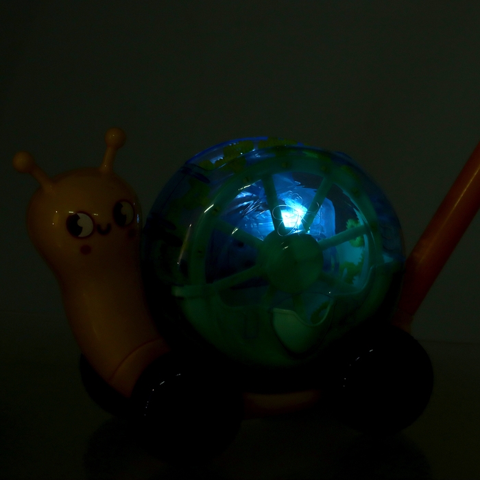 Каталка-генератор мыльных пузырей «Улитка», на палке Каталка-генератор мыльных пузырей «Улитка», на палке