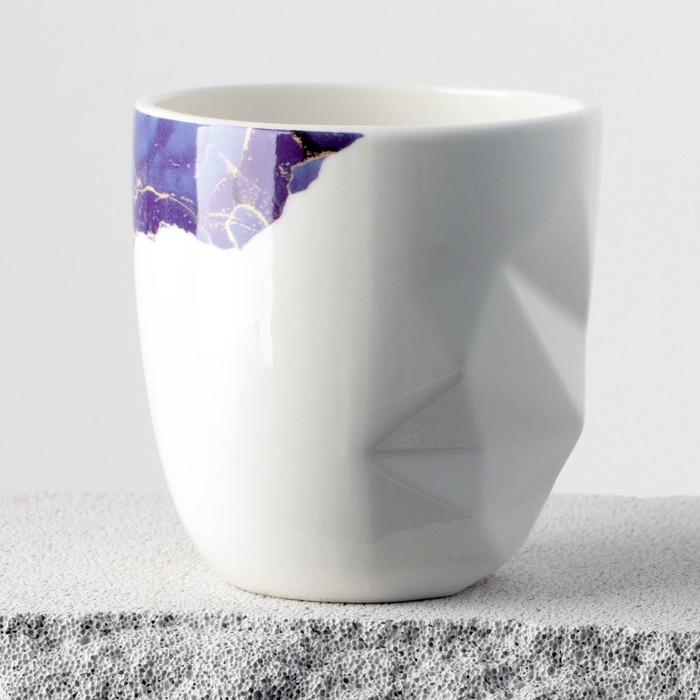 Кружка керамическая «Мрамор», бело-синяя, 350 мл, цвет белый Кружка керамическая «Мрамор», бело-синяя, 350 мл, цвет белый