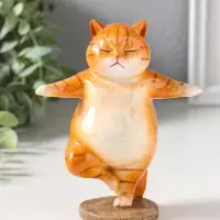 Сувенир полистоун лак "Пухлый кот-йог" 12х7х14,7 см