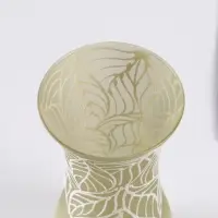 Ваза «Кармен» листопад, волна, h=26 см, стекло, бледно-зелёная Ваза «Кармен» листопад, волна, h=26 см, стекло, бледно-зелёная