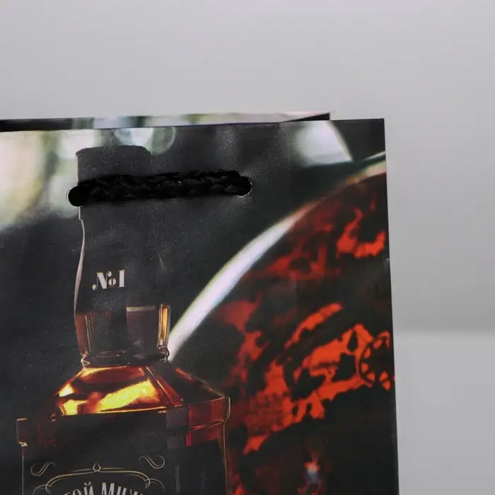 Пакет подарочный ламинированный, упаковка, «Крутой мужик», S 12 х 15 х 5.5 см