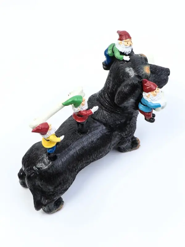 Садовая фигура из полистоуна &laquo;Такса с гномами&raquo;, 20&times;9&times;15 см