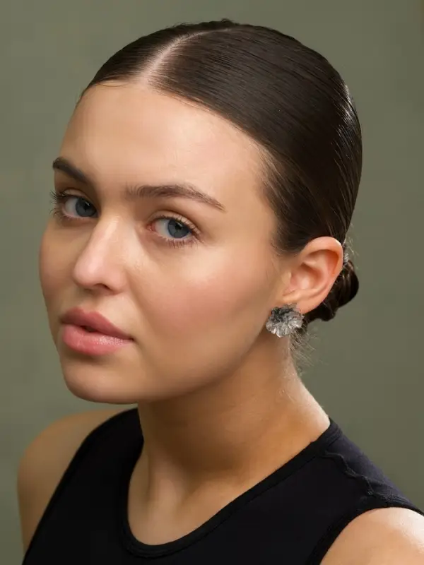 Серьги с блёстками &laquo;Цветок ажурный воздушный&raquo;, прозрачные, серые