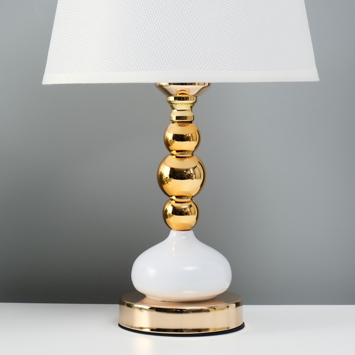 Лампа настольная Лампа настольная "Суть" 1х40Вт Е27 золото 22х22х36см