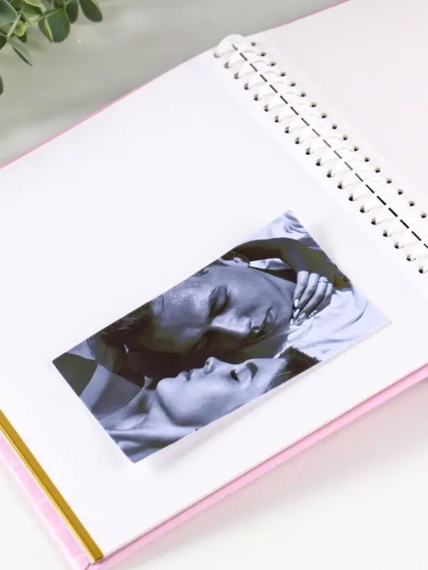 Фотоальбом Фотоальбом "Оленята" 10 "магнитных"листов 23X28см, пер-т внутр.спираль