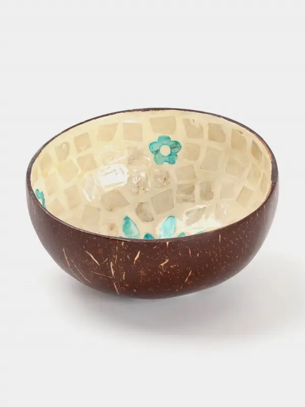 Чаша &laquo;Цветок&raquo;, 14&times;14&times;6 см, кокос