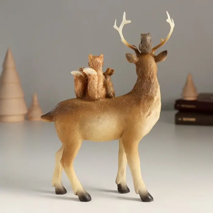 Сувенир полистоун "Олень со зверятами" 15х6х19,5 см