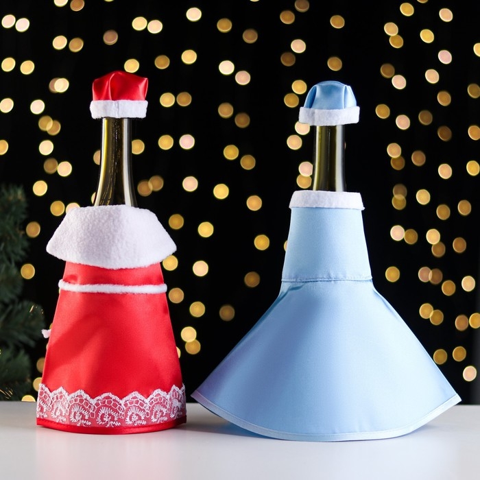 Костюм для шампанского «Дед Мороз и Снегурочка» цвет голубой и красный Костюм для шампанского «Дед Мороз и Снегурочка» цвет голубой и красный