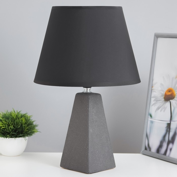 Настольная лампа Настольная лампа "Альберта" Е27 40Вт серый 25х25х36см RISALUX