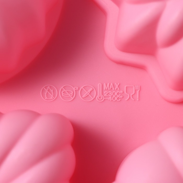 Форма для выпечки Доляна &laquo;Немецкий кекс&raquo;, силикон, 17&times;17 см, 4 ячейки, цвет розовый