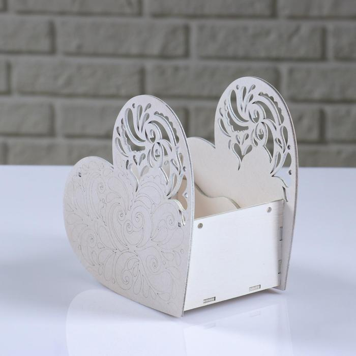 Кашпо деревянное  Кашпо деревянное "Сердце ажурное", белый, 18×8.6×14 см