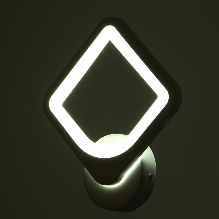 Бра "Ромб" 13Вт LED 6000К белый 26,5х22х7,5 см