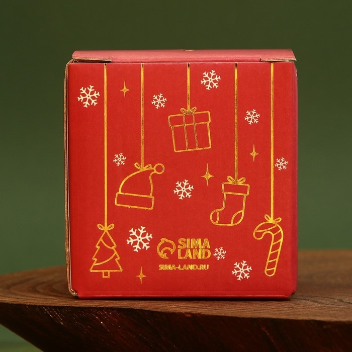 Новогодняя свеча в банке «Новый год: Зима - волшебное время», аромат лесные ягоды, 5,5 х 5 х 5,5 см.